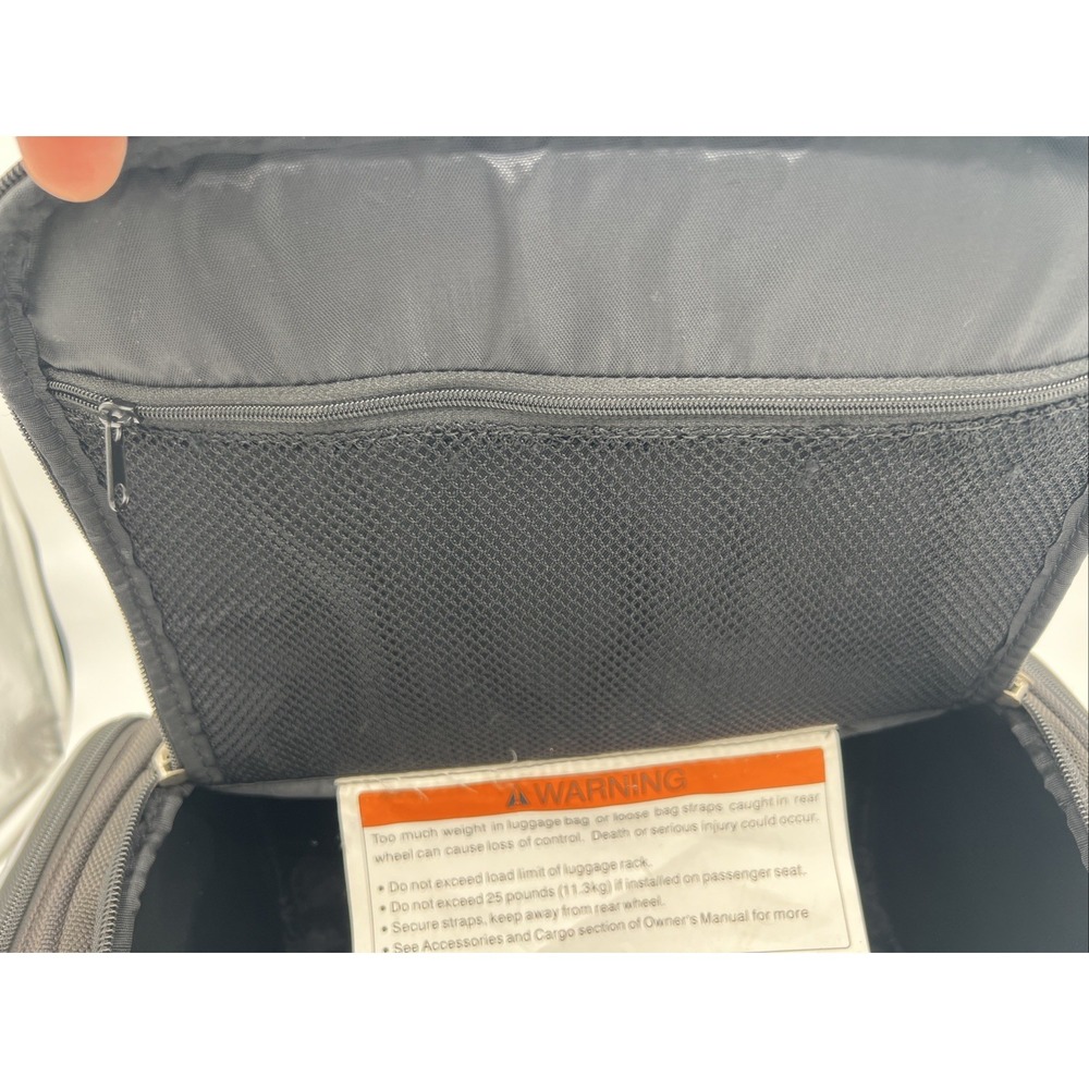 OEM Harley Davidson Bar & Shield Touring Overnight Luggage Bag Nylon - Picture 4 of 11